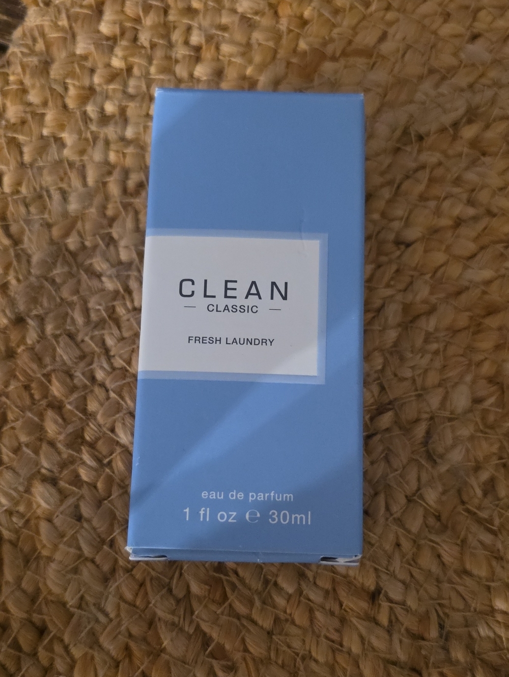 New CLEAN Classic Fresh Laundry eau de parfum Full size 1 Oz